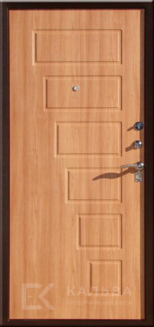 Фото №2 «Входная дверь белая с филенкой и МДФ светлый дуб №9»